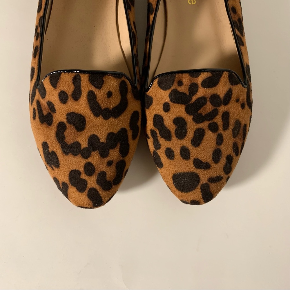 NEW Leopard Print Flocked Flats Ladies Size 10 - Picture 3 of 6